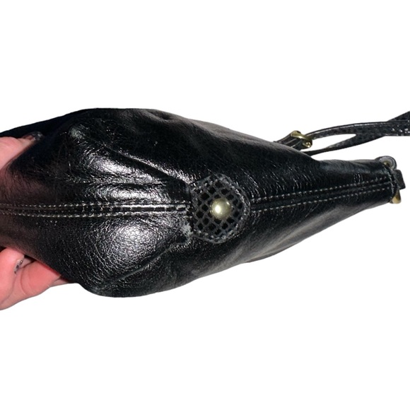 Coach Ashley Python, Pleated Black Leather Swingpack, Crossbody Purse Bag Zipper - Picture 9 of 16